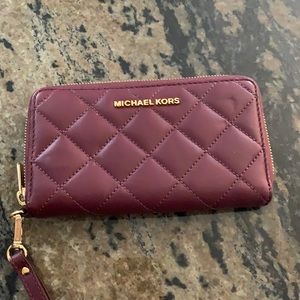 Michael Kors wristlet wallet